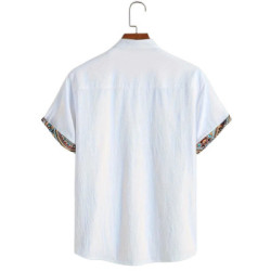 Chemise avec ornement